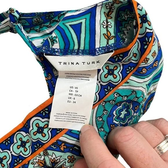 Trina Turk dress Women's XS blue green patterned mini low V neck open back - Picture 3 of 8